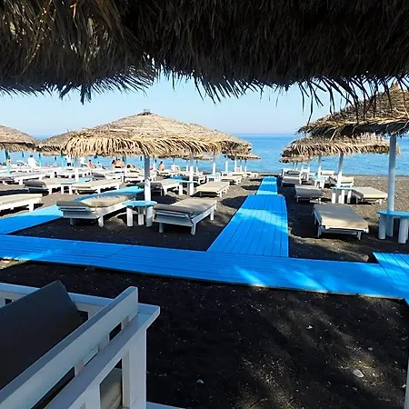 Sandy's Paradise Infinity Santorini Island