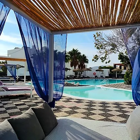 Hotel Sandy's Paradise Infinity Santorini Island