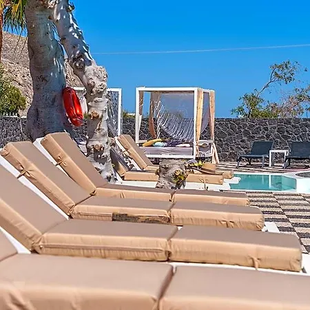 Sandy's Paradise Infinity Hotel